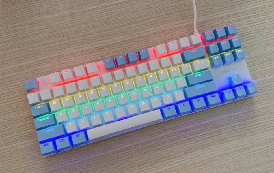 Bàn phím cơ EMASTER K87